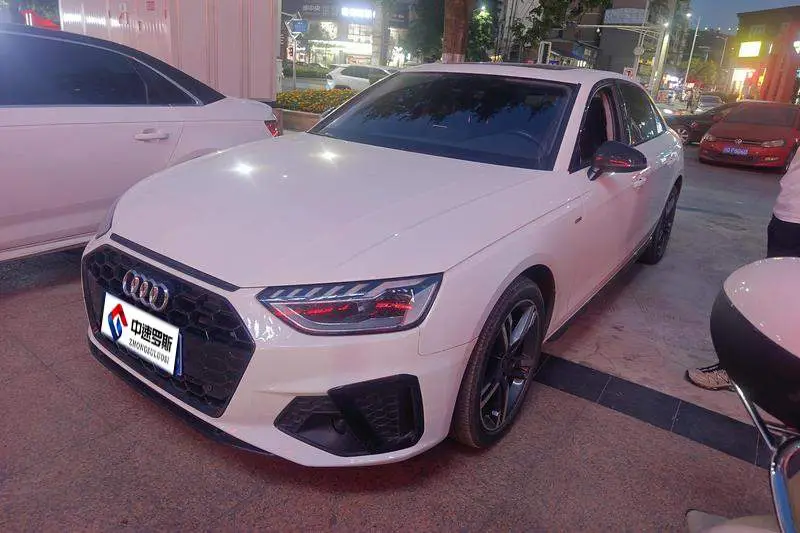Audi A4L 2022 40 TFSI Luxury Dynamic Edition
