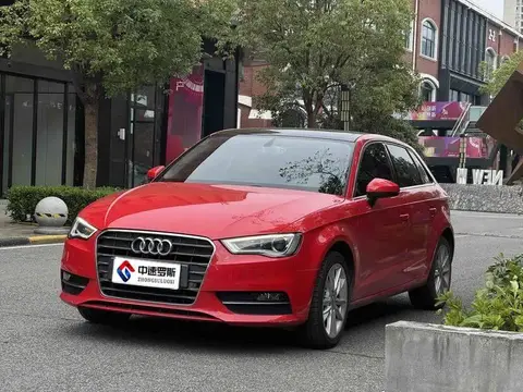 Audi A3 2015 Sportback 35 TFSI Millionth Anniversary Comfort Edition