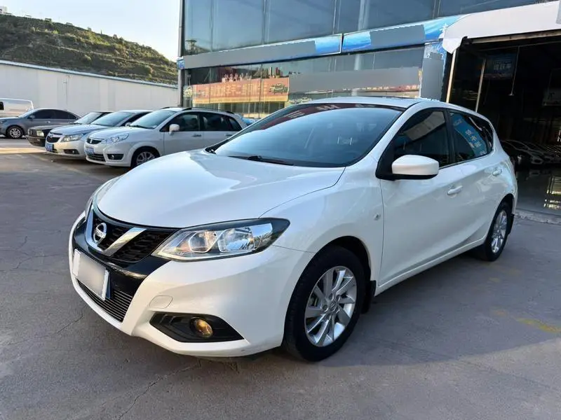 TIIDA 2016 1.6L CVT Intelligent Edition
