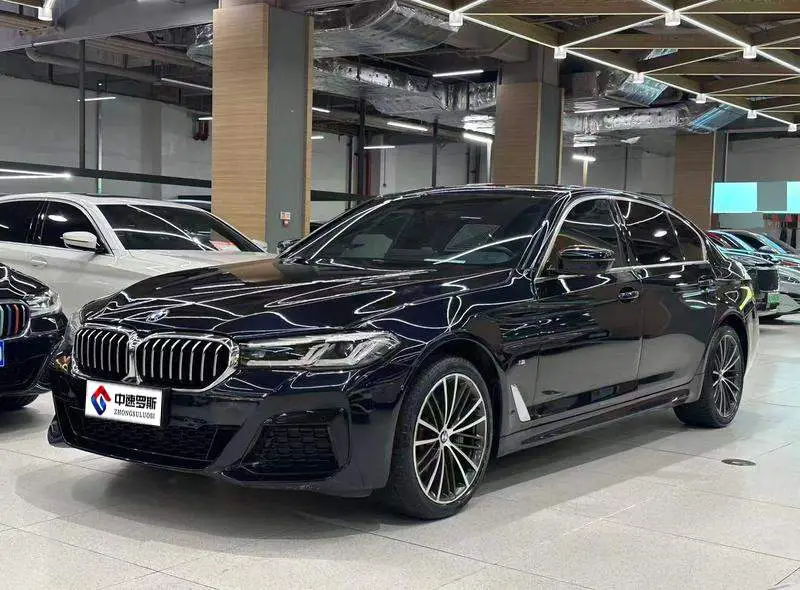 BMW 5 Series 2021 530Li facelifted M Sport package