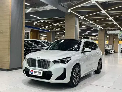 BMW iX1 2025 eDrive25L M Sport Package