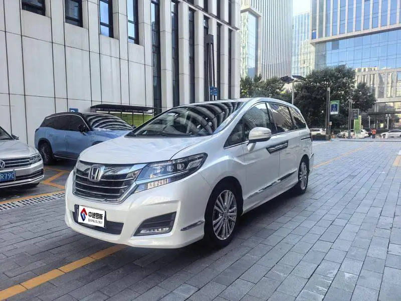 Elysion 2016 2.4L Comfort Edition