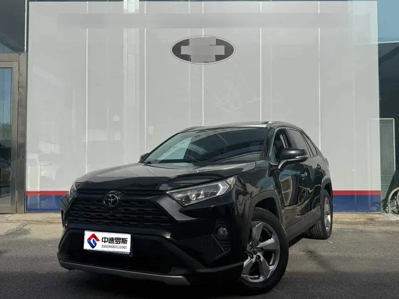 RAV4 Rongfang 2020 2.0L CVT 2WD Fashion Edition