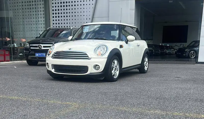 MINI 2011 1.6L ONE