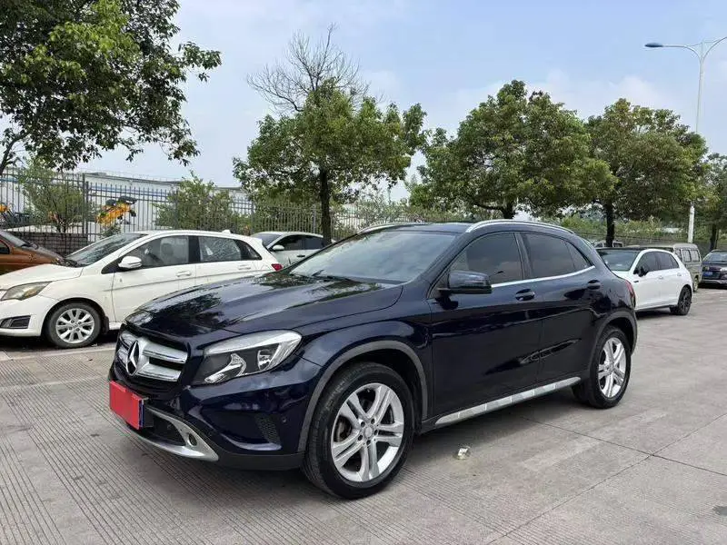 Mercedes-Benz GLA 2016 GLA 200 Fashion Edition