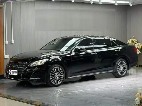 crown 2018 2.0T Sports Edition