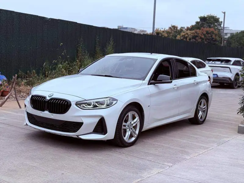 BMW 1 Series 2021 120i M Sport Night Edition