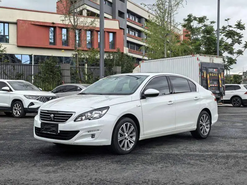 Peugeot 408 2014 1.6T Automatic Supreme Edition