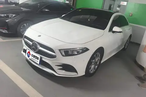 Mercedes-Benz A-Class 2020 A 200 L Sports Sedan Fashion Edition