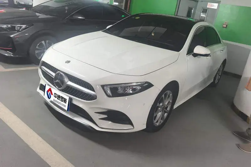 Mercedes-Benz A-Class 2020 A 200 L Sports Sedan Fashion Edition