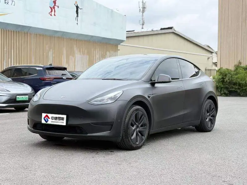 Model Y 2024 rear-wheel drive version