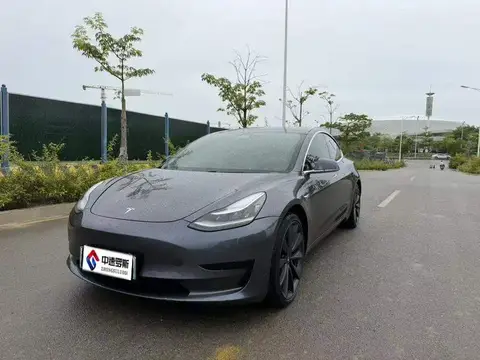 Model 3 2020 facelift standard range rear-wheel drive upgraded version