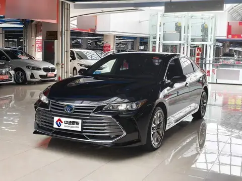 Asian Dragon 2019 Hybrid 2.5L Luxury Edition National V