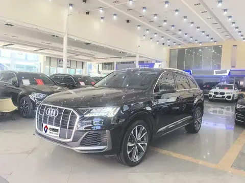 Audi Q7 2021 55 TFSI quattro S line sports model
