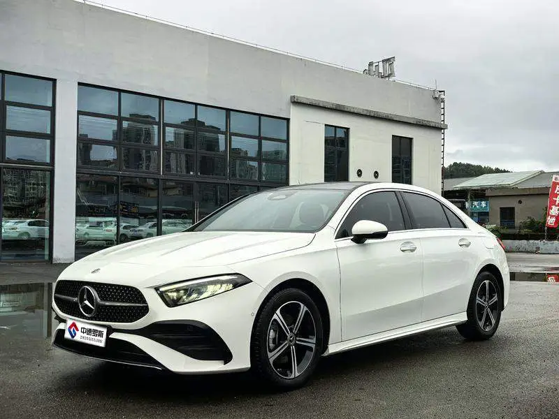 Mercedes-Benz A-Class 2025 A 200 L Fashion