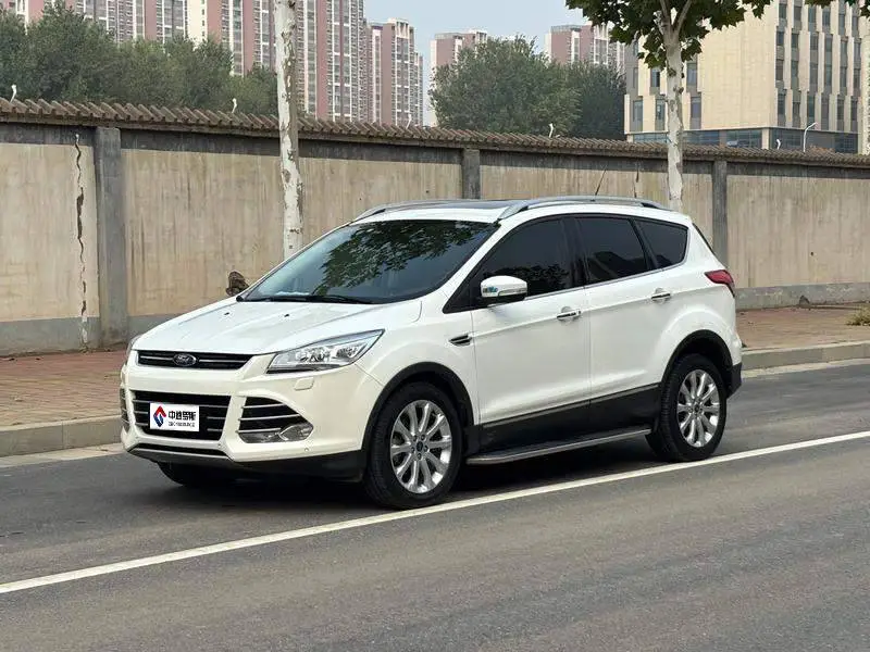 Wing Tiger 2013 2.0L GTDi 4WD Premium Edition