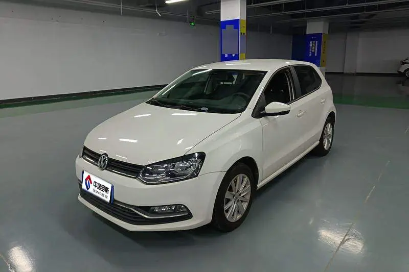 Polo 2014 1.6L Automatic Comfort Edition