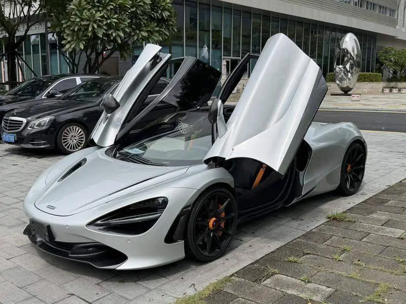 McLaren 720S 2019 4.0T Coupe