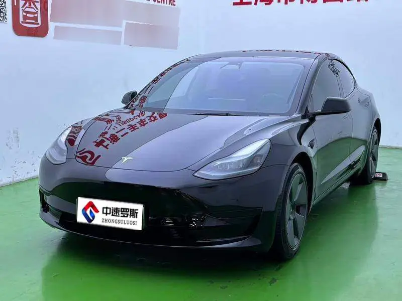 الطراز 3 2022 rear-wheel drive version