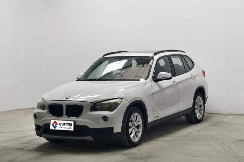 BMW X1 2013 sDrive18i Fashion