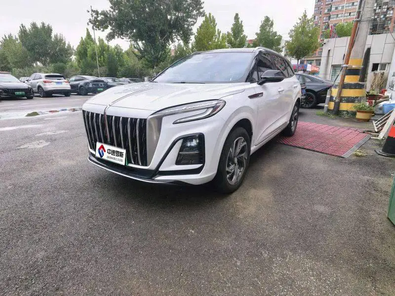 Hongqi HS3 PHEV 2025 117km/h Jinwei PLUS Edition
