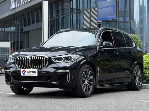 BMW X5 2022 xПривод 30Li Premium M Sport Package