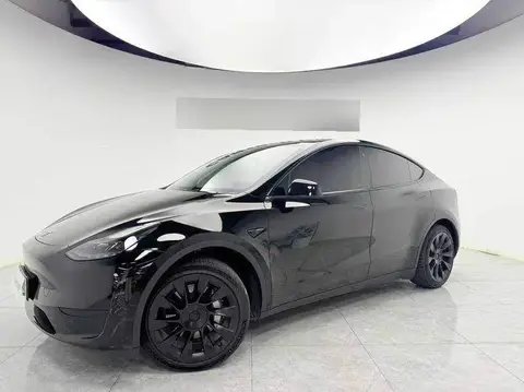 รุ่น Y 2022 rear-wheel drive version