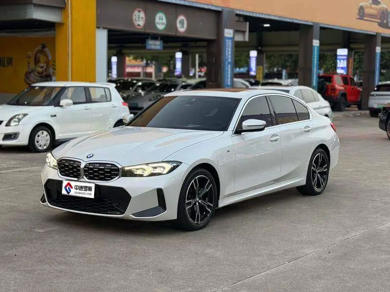 BMW 3 ซีรีส์ 2023 325i M Sport Package
