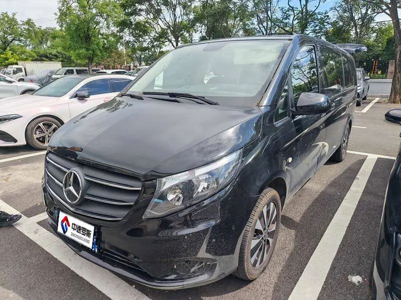 Vito 2023 2.0T Elite Edition 7 Seaters