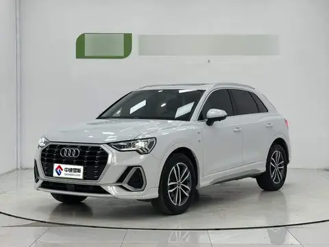 Audi Q3 2020 35 TFSI Stylish and Elegant