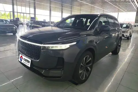 Ideal ONE 2021 Extended Range 6-seater Edition