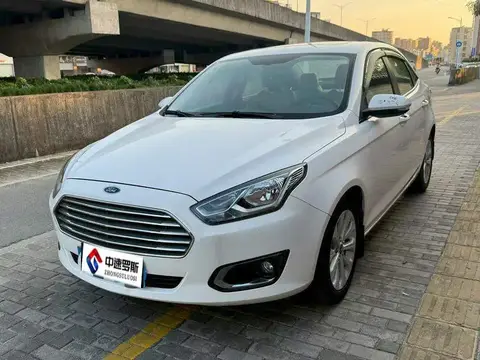 Furis 2015 1.5L Automatic Fashion Modèle