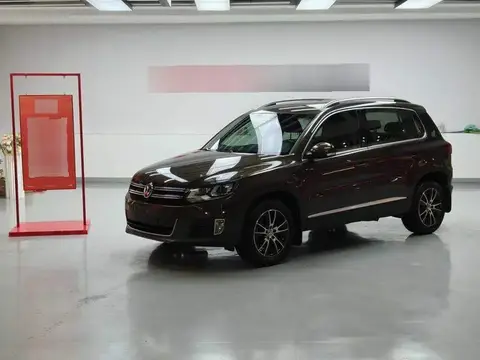 Tiguan 2013 1.8TSI Automatic 4WD Luxury รุ่น