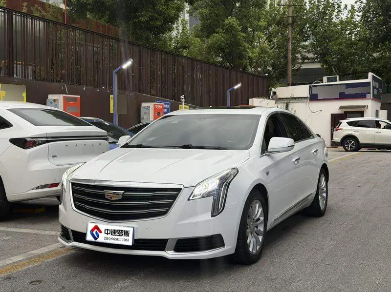 Cadillac XTS 2018 28T Technology