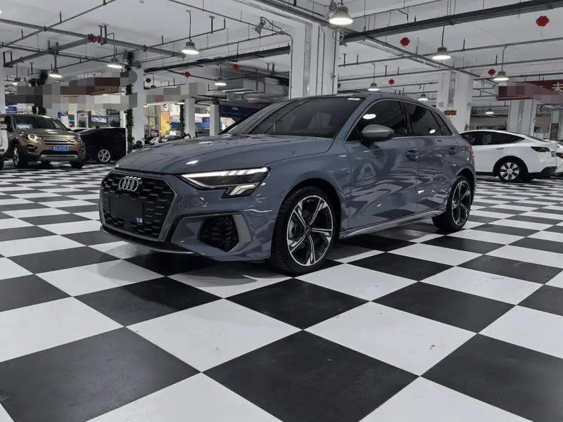 Audi A3 2022 Sportback 35 TFSI RS Kit Speed Type