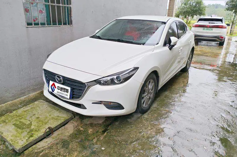 Mazda 3 Angkesaila 2017 Sedan 1.5L Automatic Comfort National VI