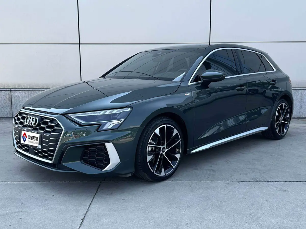 Audi A3 2023 Sportback 35 TFSI facelift: stylish and sporty