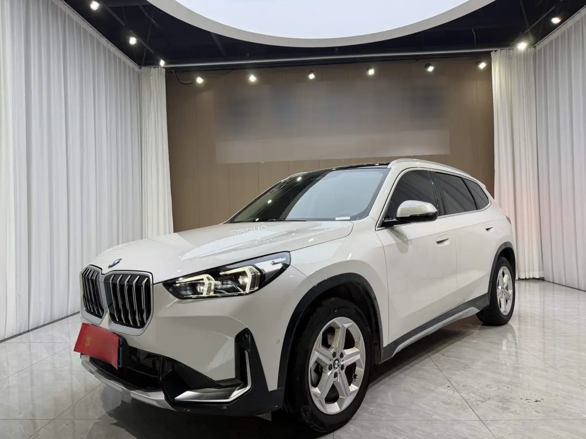 BMW X1 2023 sTransmission20Li X Design Package