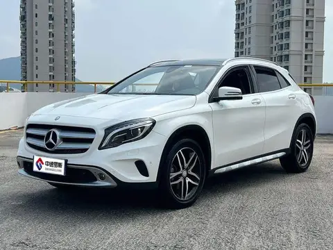 Mercedes-Benz GLA 2017 GLA 200 Fashion Edition
