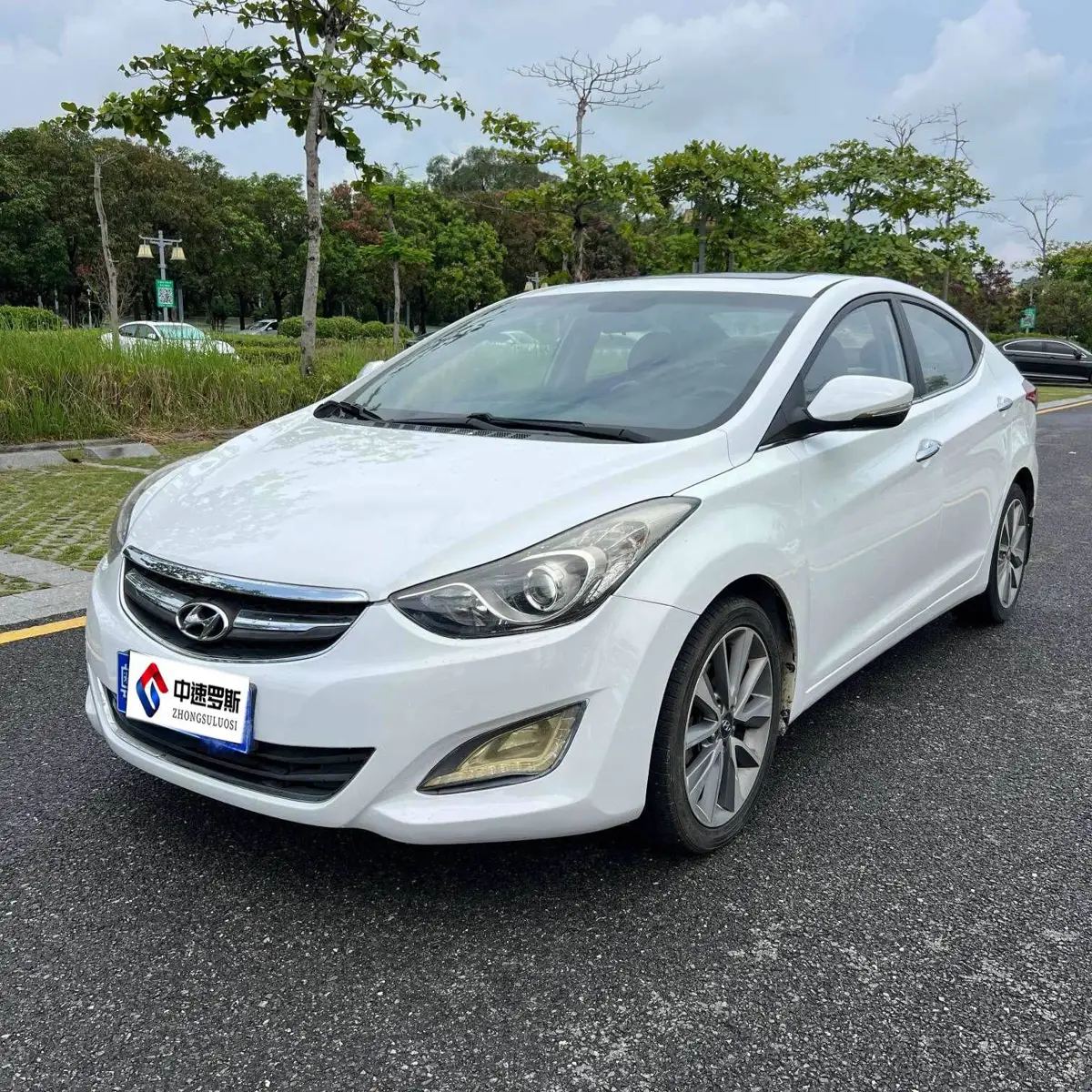 Elantra 2015 1.6L Automatic Premium