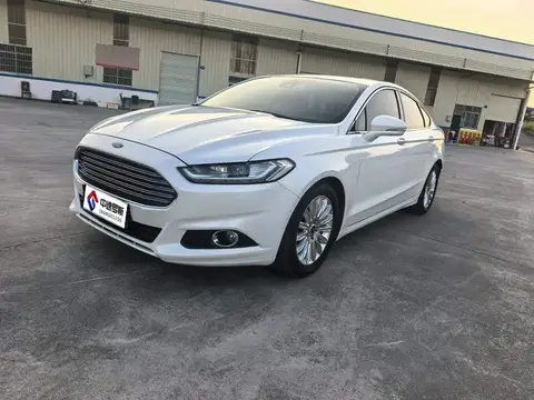 Mondeo 2013 2.0L GTDi200 Luxury รุ่น