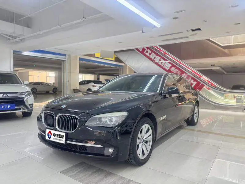 BMW 7 Series 2011 730Li Elegant Edition