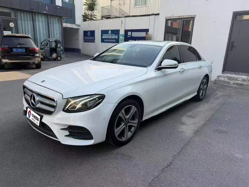Mercedes-Benz E-Class 2018 E 200 L Sport