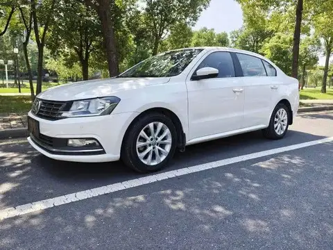 Lavida 2017 1.6L Automatic Comfort Edition