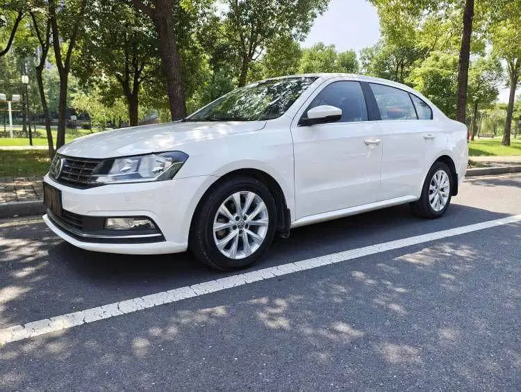Lavida 2017 1.6L Automatic Comfort Edition