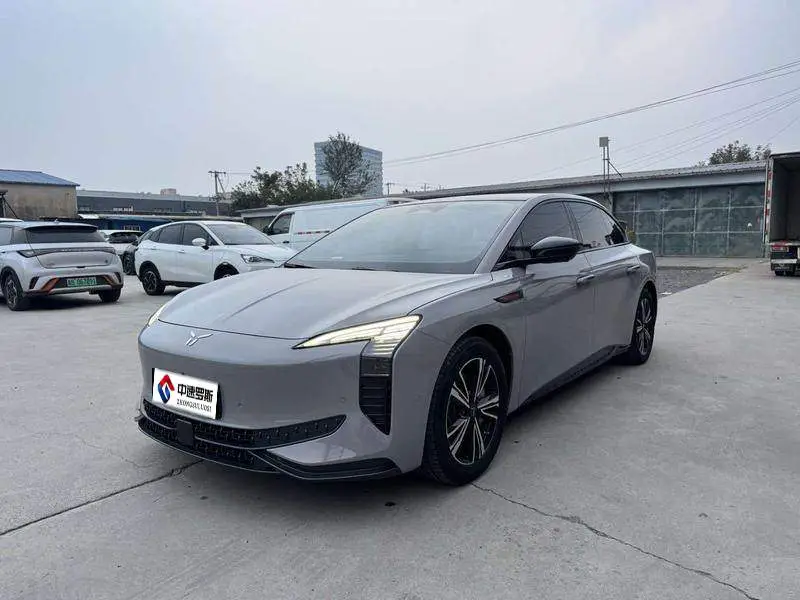 Hongqi EH7 2024 690 Pro