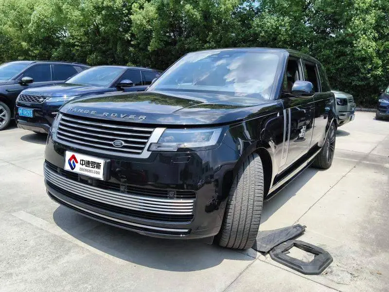 Range Rover 2024 3.0 L6 400PS SV Honor Genesis Extended Edition
