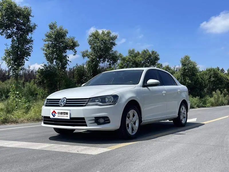 Bora 2014 1.6L Automatic Comfort