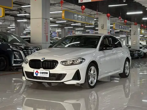 BMW 1 Series 2023 120i M Sport Night Edition