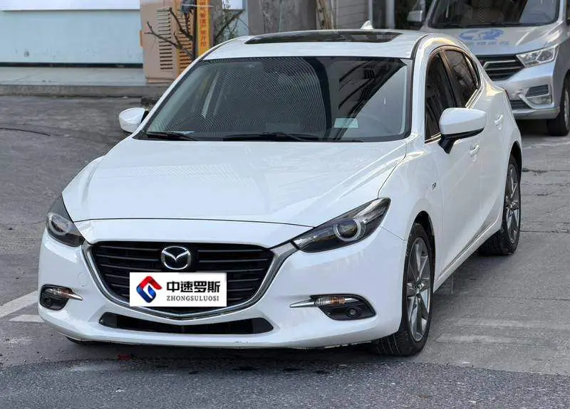 Mazda 3 Angkesaila 2017 Hatchback 2.0L Automatic Sports National V